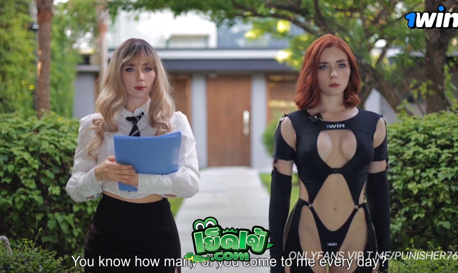 คลิปโป๊ฝรั่ง SweetieFox สาวหน้าคม หุ่นโคตรเอ็กซ์ โก่งรอเสียบ กระแทกท่าหมา ร้องครางโครเด็ด หุ่นน่าเย็ดจัด